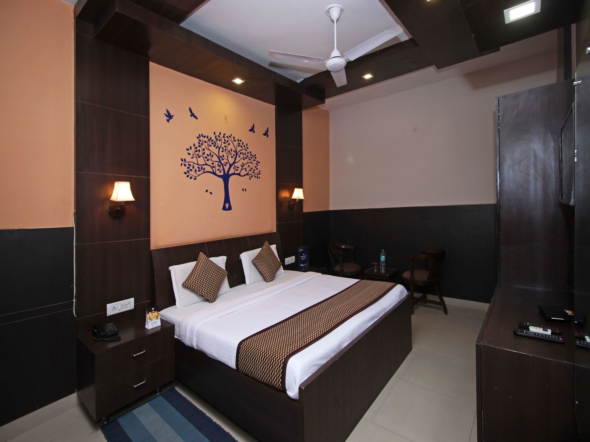 Oyo 576 Hotel Shree Kanta Residency Gurgaon Ngoại thất bức ảnh